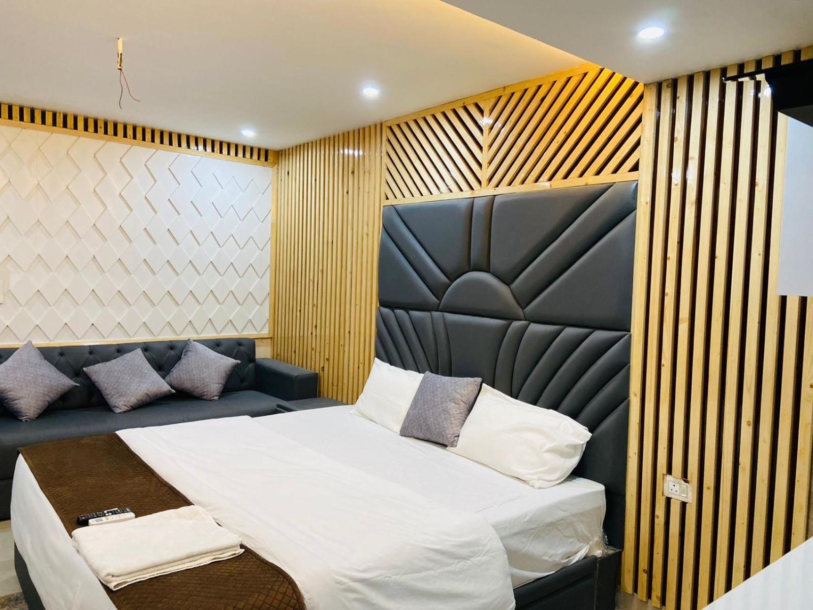 Bob Adventures Otel Dehradun Dış mekan fotoğraf
