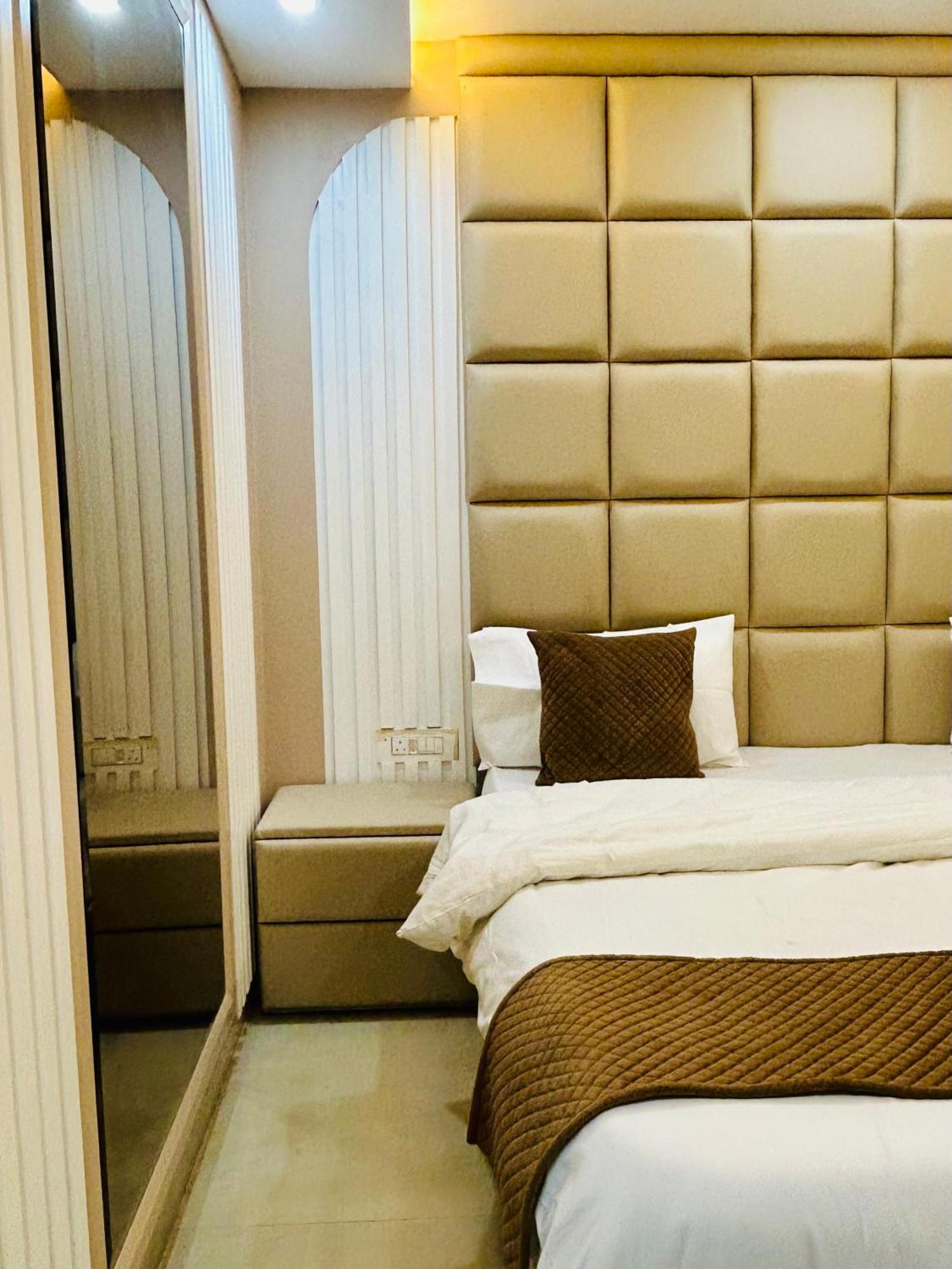 Bob Adventures Otel Dehradun Dış mekan fotoğraf